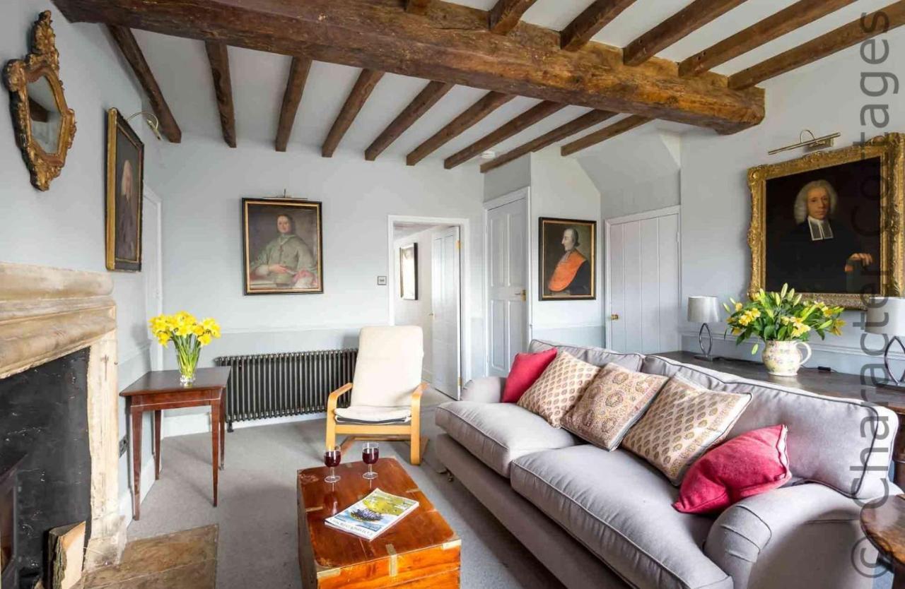 Shenley Villa Broadwell  ภายนอก รูปภาพ